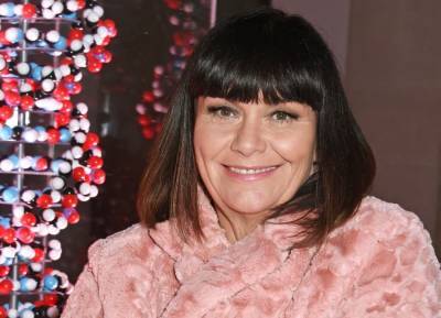 Dawn French says she ‘doesn’t give a f**k’ about weight gain - evoke.ie - France - county Saunders