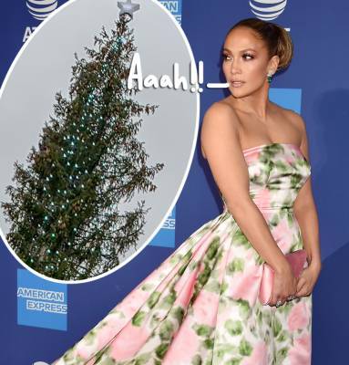 A Christmas Tree Fell On Jennifer Lopez! And Her Reaction Was Priceless! - perezhilton.com