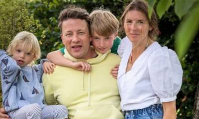 Jools Oliver makes son River most incredible lunchbox for school - hellomagazine.com
