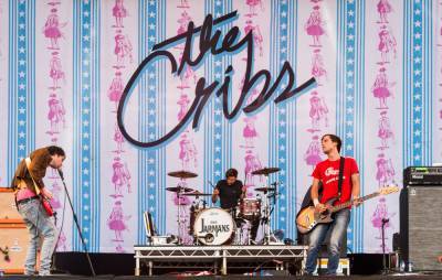 The Cribs announce their first socially distanced show - www.nme.com