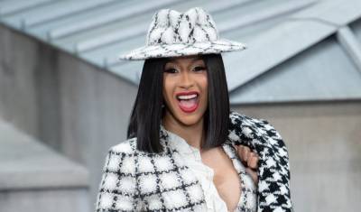 Cardi B Rants After Fans ‘Step Over The Lines’ - etcanada.com