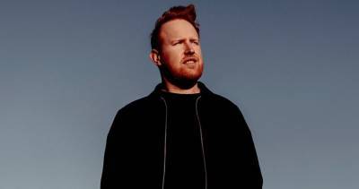 Gavin James earn his first Number 1 on the Official Irish Albums Chart with the Boxes EP - www.officialcharts.com - Ireland