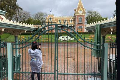 Disneyland To Furlough Additional Staff And Execs As Shutdown Continues - deadline.com - California
