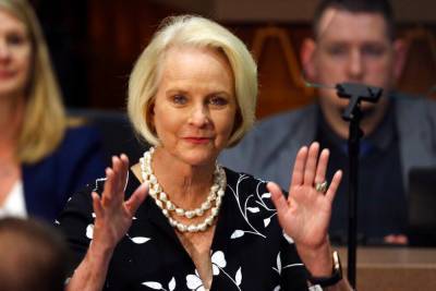 Cindy McCain joins Joe Biden transition team advisory board - www.foxnews.com - Arizona