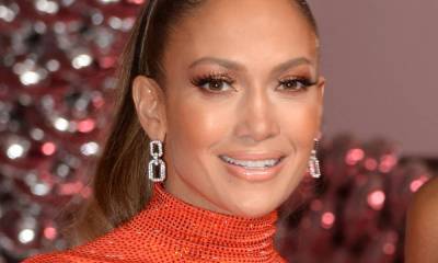 Inside Jennifer Lopez's huge kitchen in Bel Air mansion – filled with family photos - hellomagazine.com - Los Angeles - USA