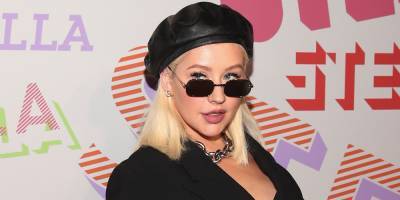 Christina Aguilera Signs With Roc Nation Management - www.justjared.com