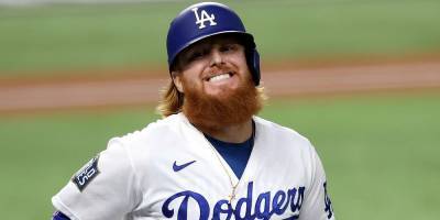MLB's Justin Turner Steps Out in Mask After Coronavirus Controversy - www.justjared.com