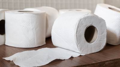 Maine restaurant gives free toilet paper roll with meal order ahead of temporary closure - www.foxnews.com - state Maine