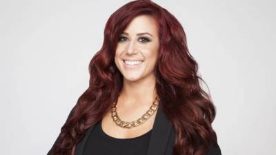 Chelsea Houska to Leave 'Teen Mom 2' After 9 Years as an Original Cast Member - www.etonline.com