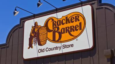 Cracker Barrel apologizes for decoration at Connecticut restaurant that resembled noose - www.foxnews.com - state Connecticut