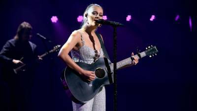Kelsea Ballerini Among Country Music Stars to Perform at 2020 CMA Awards - www.etonline.com