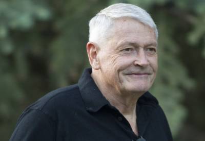Liberty Media’s John Malone On Pushing DirecTV To Buy Netflix A Decade Ago, His Favorite Stocks And Supporting Susan Collins - deadline.com