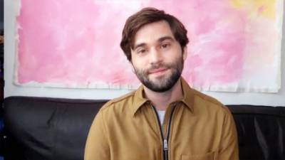 'Grey's Anatomy': Jake Borelli Teases 'Wild' Season 17 and Scene That Elicited a 'Huge Gasp' (Exclusive) - www.etonline.com