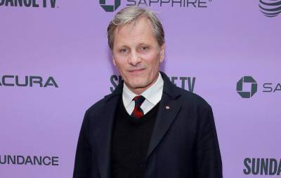 Viggo Mortensen defends playing gay character in new film ‘Falling’ - www.nme.com