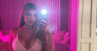 Kylie Jenner shares rare peek inside her enormous pink bedroom suite after debuting new blonde hair - www.ok.co.uk