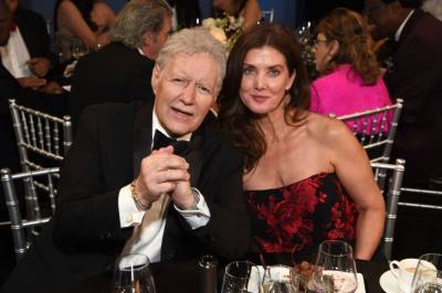 Alex Trebek’s Wife Jean Shares Wedding Photo And Heartfelt Message After Her Husband’s Death - etcanada.com - county Anderson - county Cooper