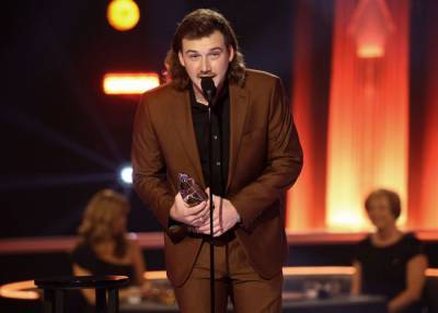 Morgan Wallen Gives First Live Performance Since ‘SNL’ Debacle At CMA Awards - etcanada.com - Tennessee - city Hometown