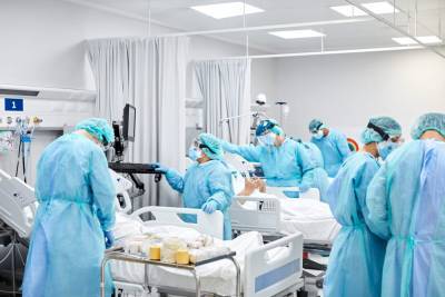 Amid coronavirus surge, Colorado hospitals could see staffing shortages: report - www.foxnews.com - Colorado