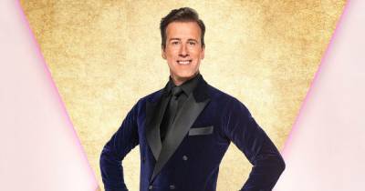 Strictly Come Dancing's Anton Du Beke tipped to 'fill in for Motsi Mabuse' as she's forced to self-isolate - www.ok.co.uk