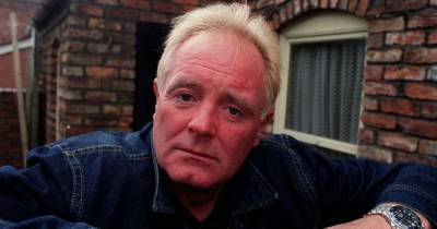 How Coronation Street's Les Battersby actor became a Yorkshire Ripper suspect - Bruce Jones says the mix-up cost him his marriage - www.manchestereveningnews.co.uk - Manchester