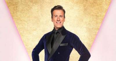 Strictly's Anton Du Beke confirmed as replacement for Motsi Mabuse as she's forced to self-isolate - www.msn.com
