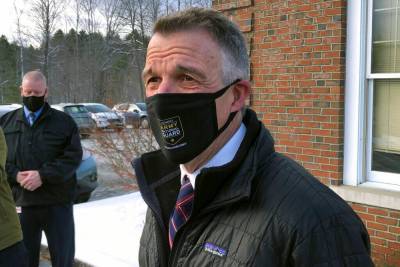 Vermont governor bans 'multi-household social gatherings' in new coronavirus crackdown - www.foxnews.com - state Vermont