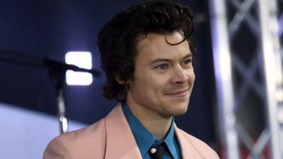 Harry Styles Wore a Dress on December ‘Vogue’ Because F*** Gender Norms - stylecaster.com - county Mitchell