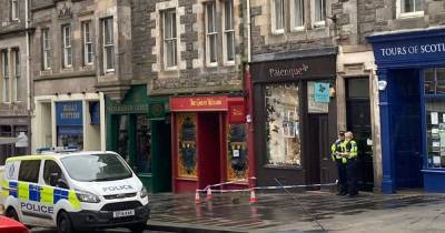 Thieves snatch jewellery worth thousands in early morning raid from Edinburgh shop - www.dailyrecord.co.uk