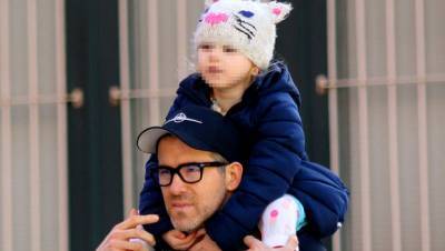 Ryan Reynolds Gushes Over Being A ‘Girl Dad’ To Daughters James, 5, Inez, 4 Betty, 1: ‘Love Every Second’ - hollywoodlife.com