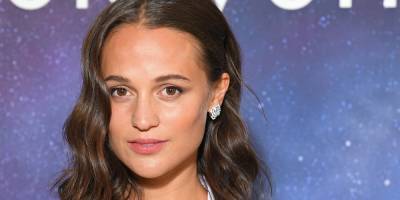 Alicia Vikander Set to Star & Produce 'Dial M For Murder' Anthology Series - www.justjared.com