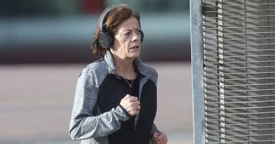 Ex-EastEnders star Elaine Lordan spotted on jog two years after being snapped downing bottle of wine - www.ok.co.uk
