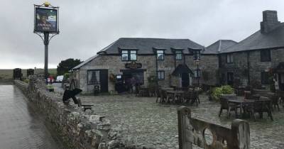 Pub owner slams one-star TripAdvisor review with scathing response - www.dailyrecord.co.uk - Jamaica