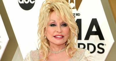 Dolly Parton fans joke that singer has ‘cured coronavirus’ after donating $1m to scientists working on Moderna vaccine trials - www.msn.com - USA