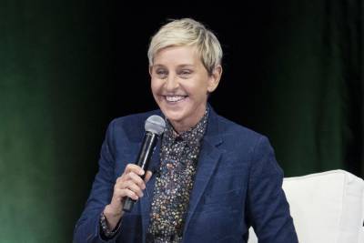 Ellen DeGeneres thanks staff as she wins People’s Choice Awards after ‘toxic workplace’ allegations - www.hollywood.com