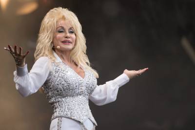Of course Dolly Parton donated $1M to help cure COVID-19 with Moderna - nypost.com