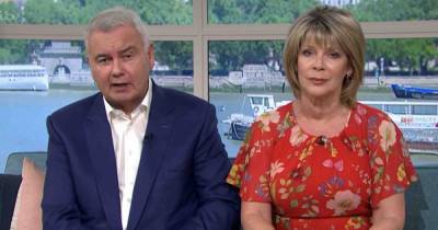 Eamonn Holmes posts cryptic tweet about trust amid This Morning axing rumours with wife Ruth Langsford - www.ok.co.uk - Mexico
