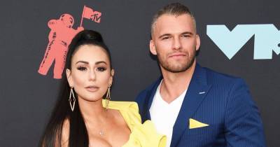 Jenni ‘JWoww’ Farley Was ‘Hesitant’ to Bring BF Zack Carpinello Back on ‘Jersey Shore’: We ‘Hit the Reset Button’ - www.usmagazine.com - Jersey