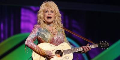 Dolly Parton Donated $1 Million to Help Fund a Coronavirus Vaccine - www.harpersbazaar.com