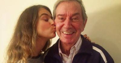 Des O'Connor's daughter opens up about tearful last moments with dad in emotional post - www.dailyrecord.co.uk