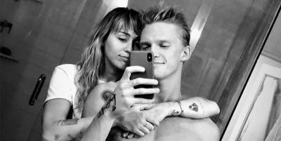 Miley Cyrus and Cody Simpson Unfollowed Each Other on Instagram and Took Down Almost All Their Couple Pics - www.elle.com