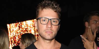 Ryan Phillippe Thought His 'Cruel Intentions' Role Would Make His Parents Disown Him - www.justjared.com
