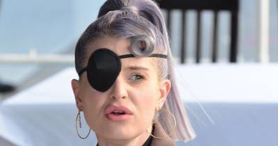 Kelly Osbourne pictured sporting an eye patch while out for lunch with friends after makeup related injury - www.ok.co.uk