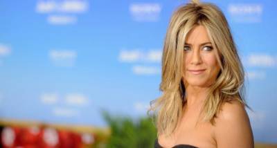 Friends alum Jennifer Aniston takes on a new role outside Hollywood; ANNOUNCES it on Instagram - www.pinkvilla.com