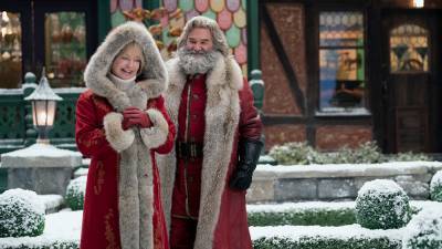 ‘The Christmas Chronicles 2’ Review: Kurt Russell’s Santa, Now Joined by Goldie Hawn’s Mrs. Claus, in a Yuletide-Kitsch Adventure - variety.com - Santa - city Columbus
