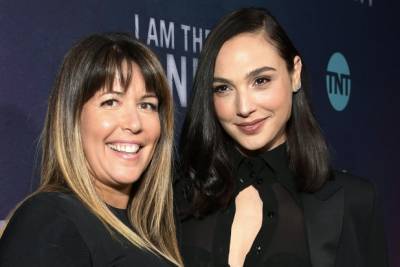 Why ‘Wonder Woman 1984’ Director Patty Jenkins Relented on Streaming Debut - thewrap.com