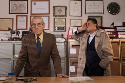 Chile Sends Doc ‘The Mole Agent’ To International Oscar Race - deadline.com - Chile