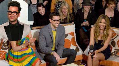 Dan Levy Talks Swearing Off Reality TV After Hosting 'The Hills' After-Show - www.etonline.com