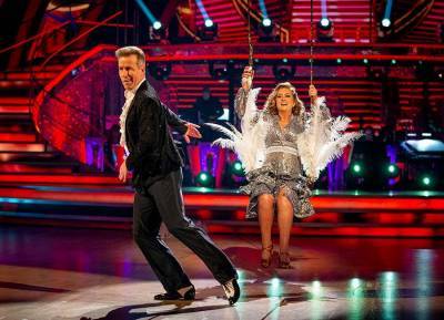 It’s an early exit for Anton as Jacqui is the first Strictly contestant eliminated - evoke.ie