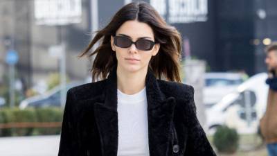 Kendall Jenner slammed as celeb pals pack into her birthday party - heatworld.com