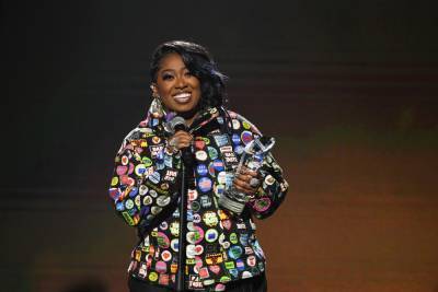 Missy Elliot Purchases Wedding Dress For Bride-To-Be - etcanada.com